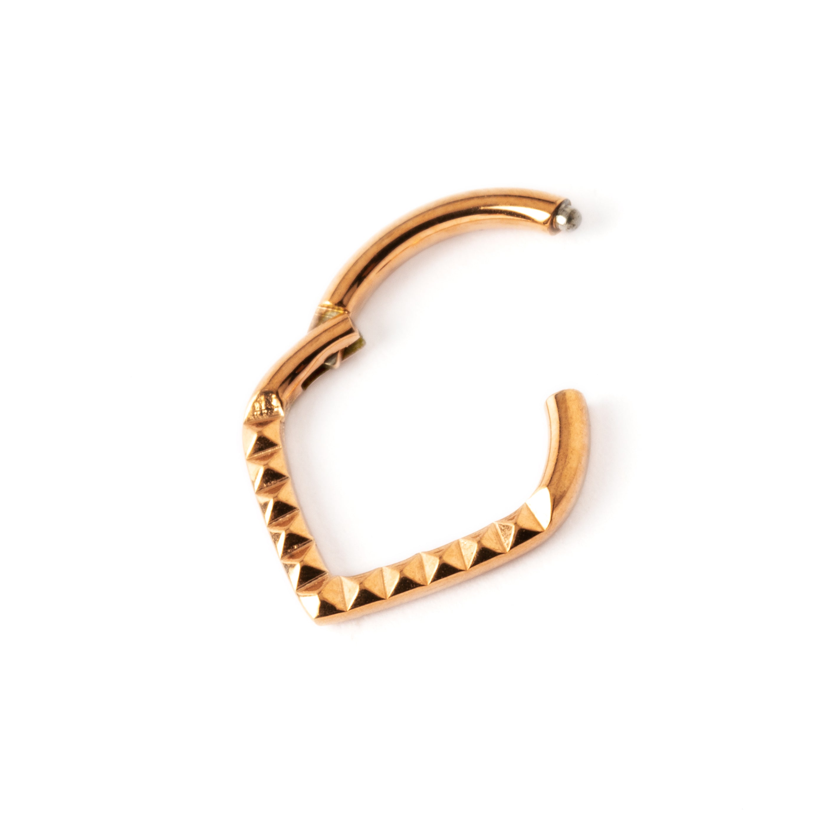 Giza rose gold surgical steel teardrop shaped septum clicker closure view
