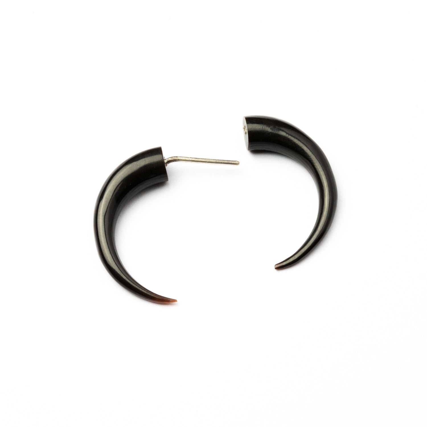 single Taper fake gauge earring, hand carved out of water buffalo horn, fitted with a silver post closure view