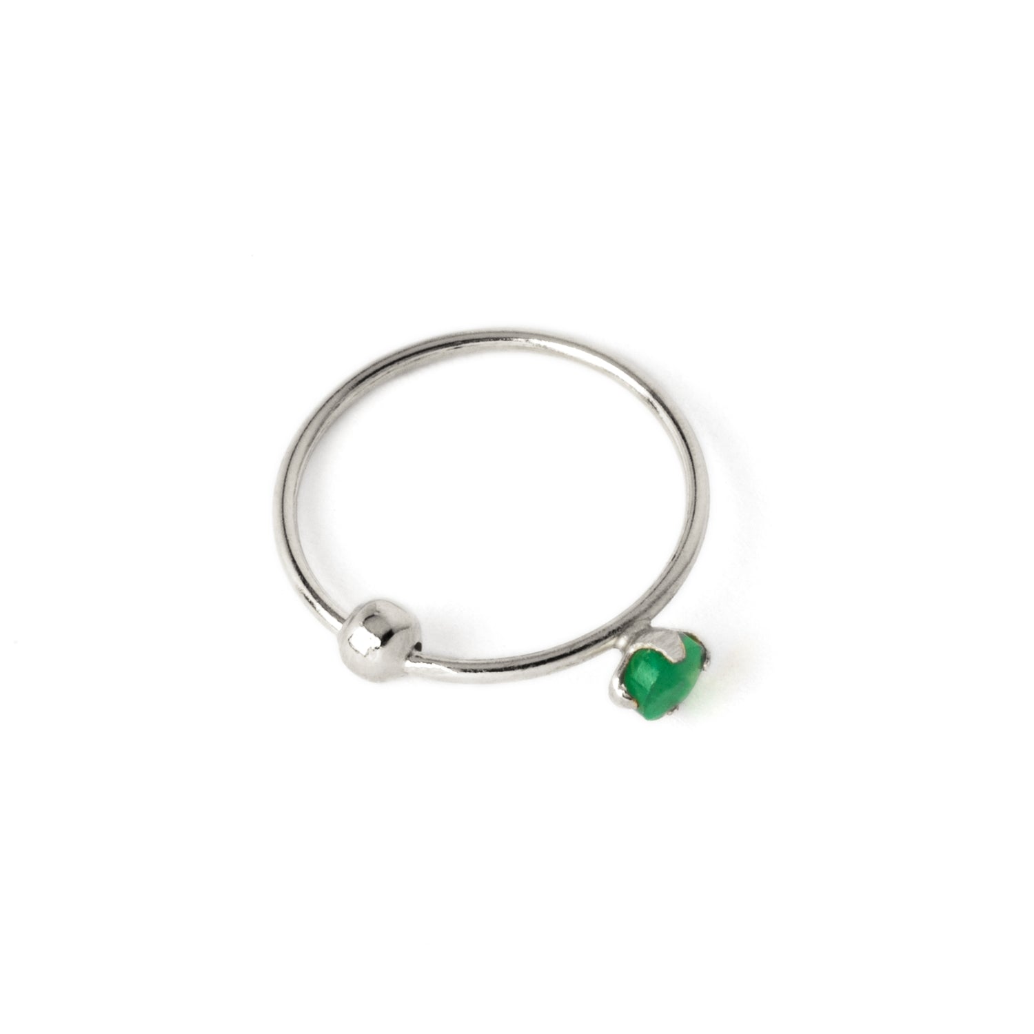 Silver-nose-ring-emerald2