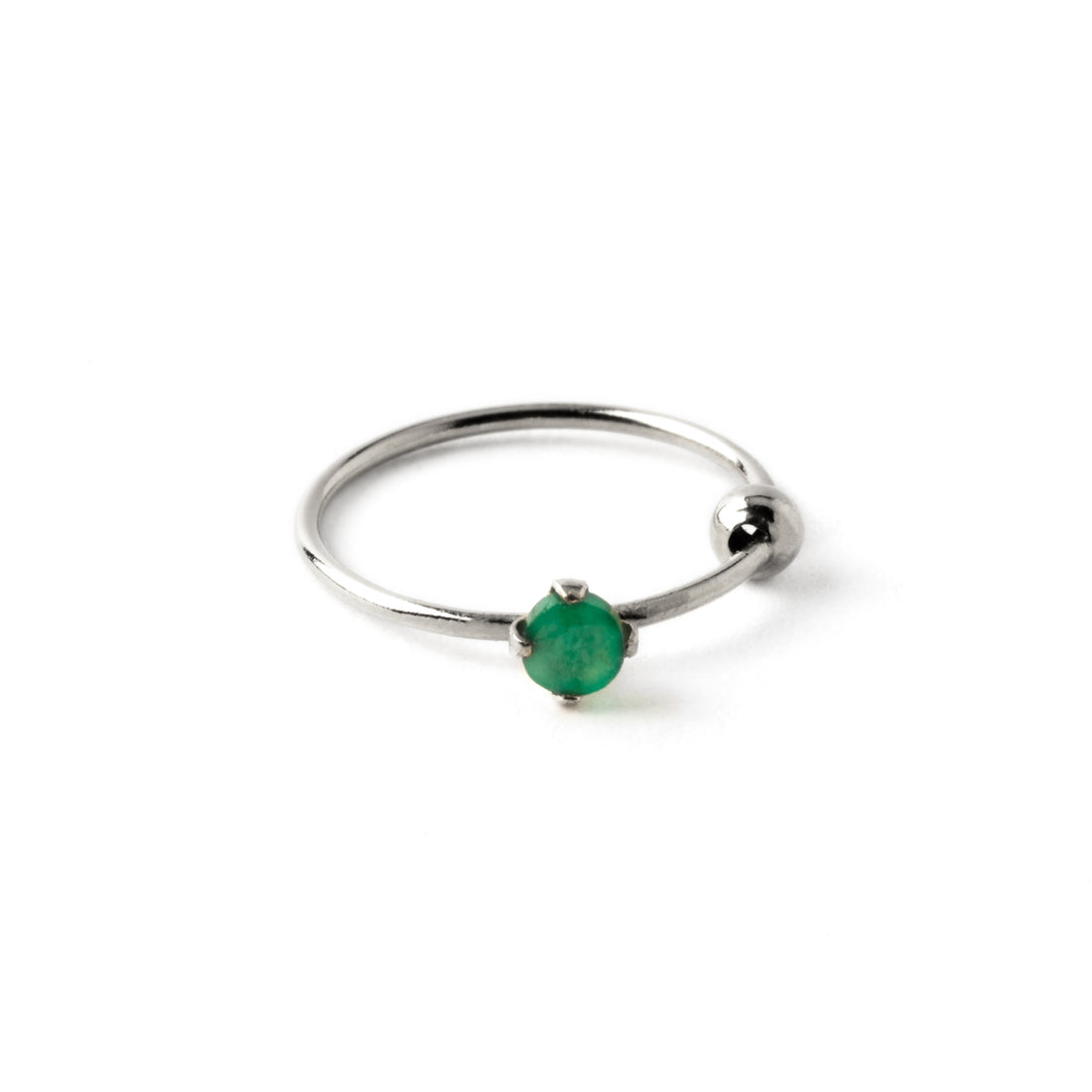 Silver-nose-ring-emerald5