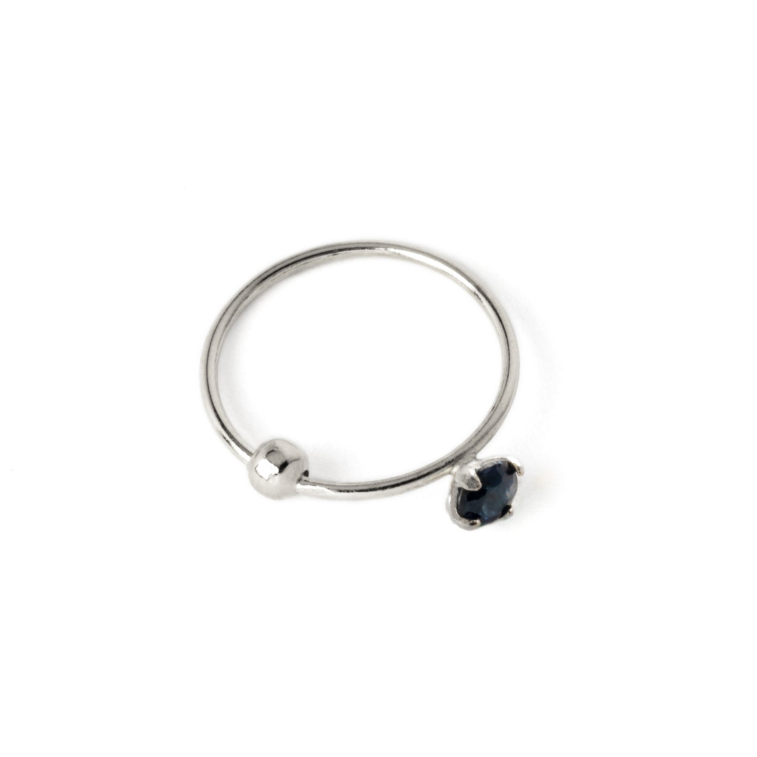 Silver-nose-ring-sapphire2