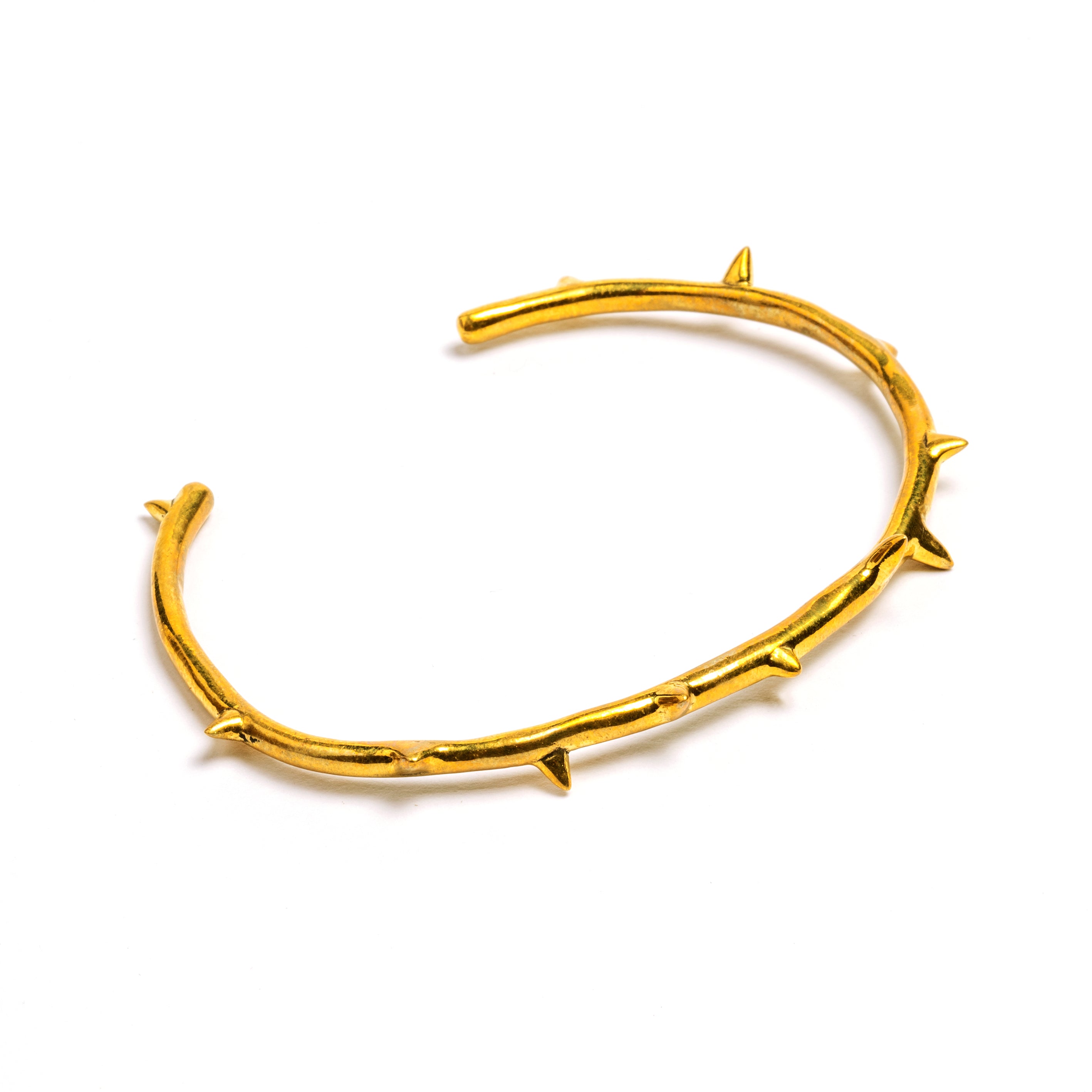 Spiky-golden-thorn-bracelet_1