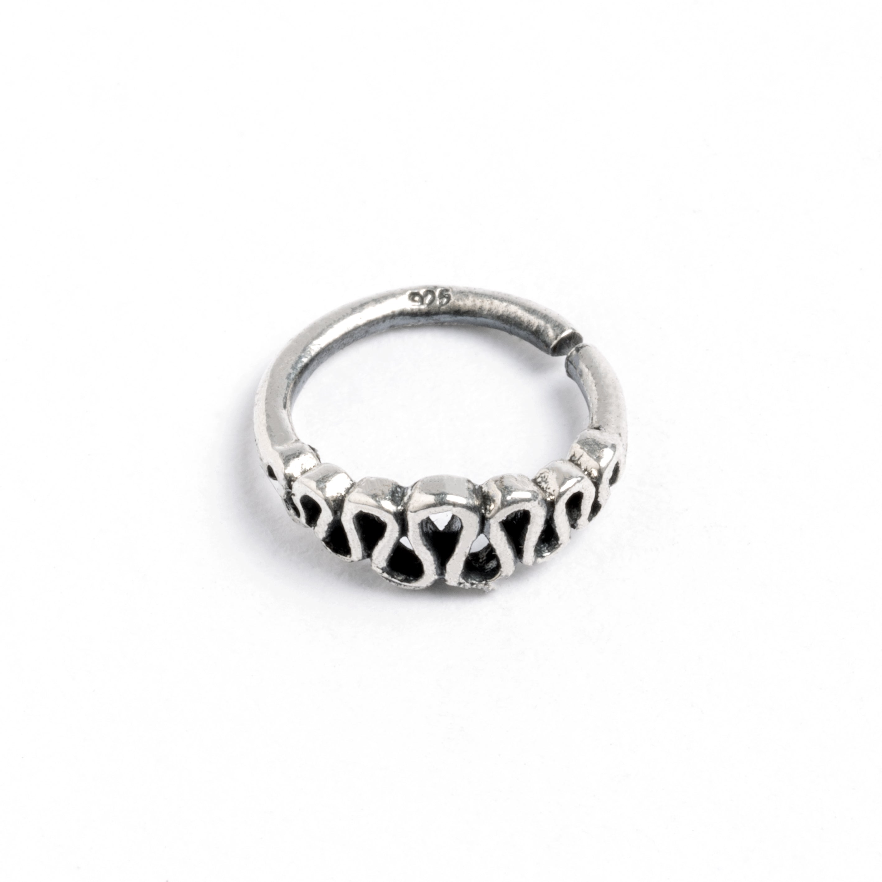 Spiralling Silver Nose Ring frontal view