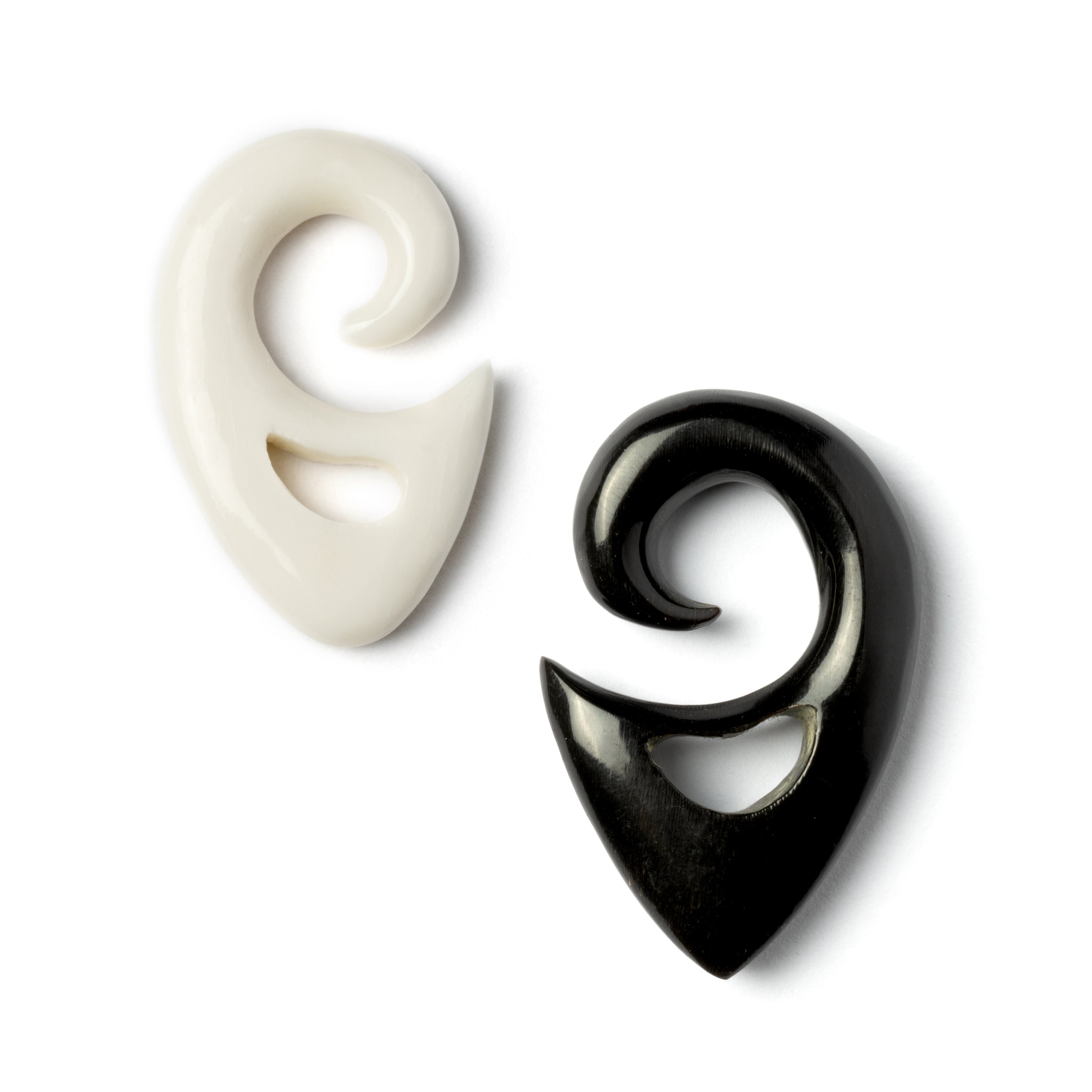 Spiralling Top Triangular Ear Stretchers - Horn and Bone