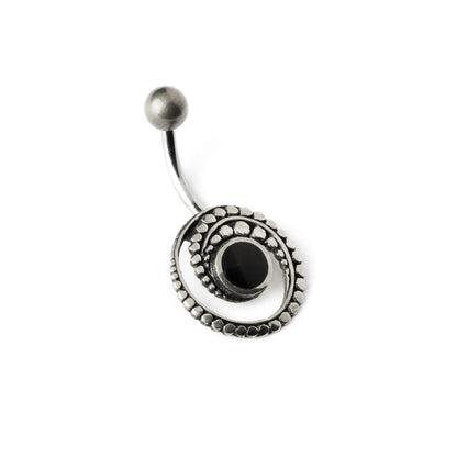 silver spiral belly piercing with black onyx shell left side view