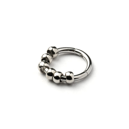 Tragus-Ring-with-Silver-Beads_4