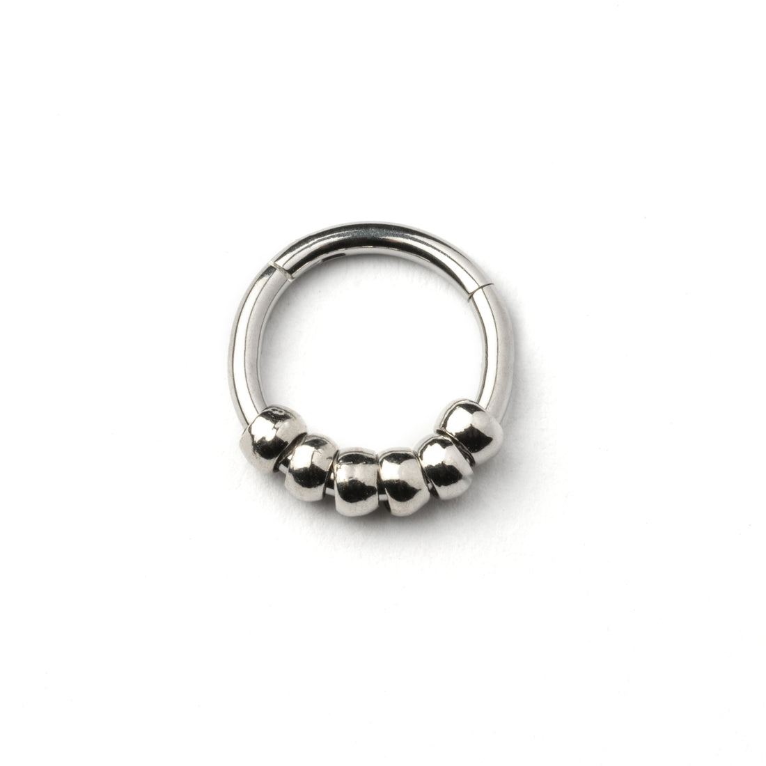 Tragus-Ring-with-Silver-Beads_5