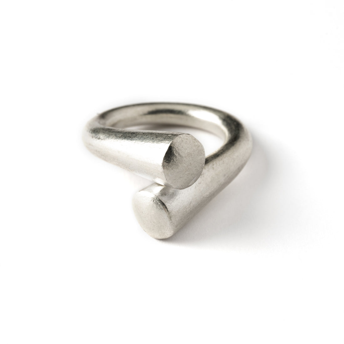 Twisted Plain Silver Ring frontal view