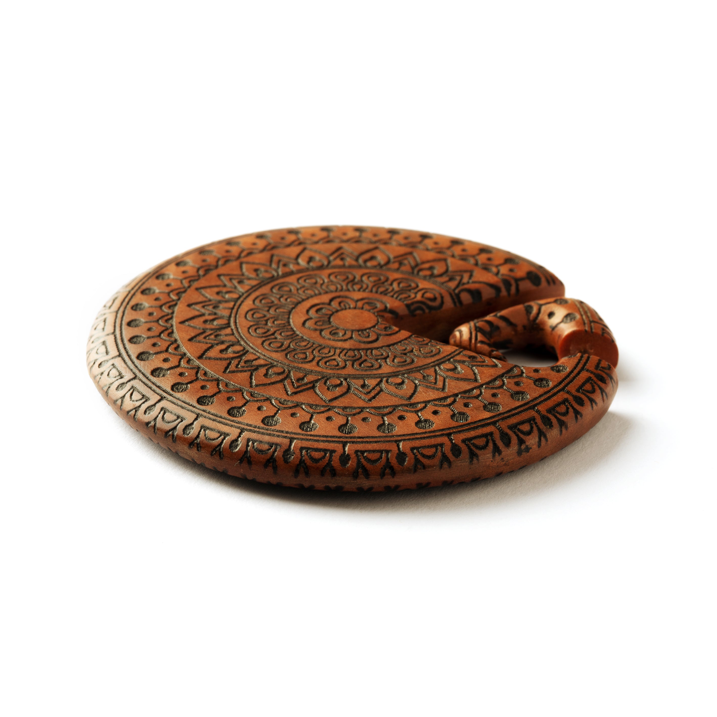 Wood-large-disc-earrings_1