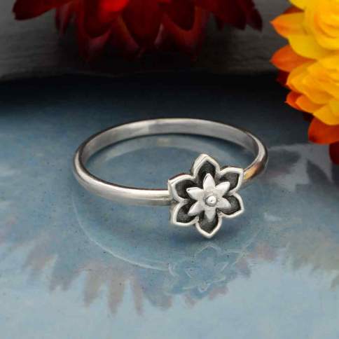 Silver Narcissus Ring