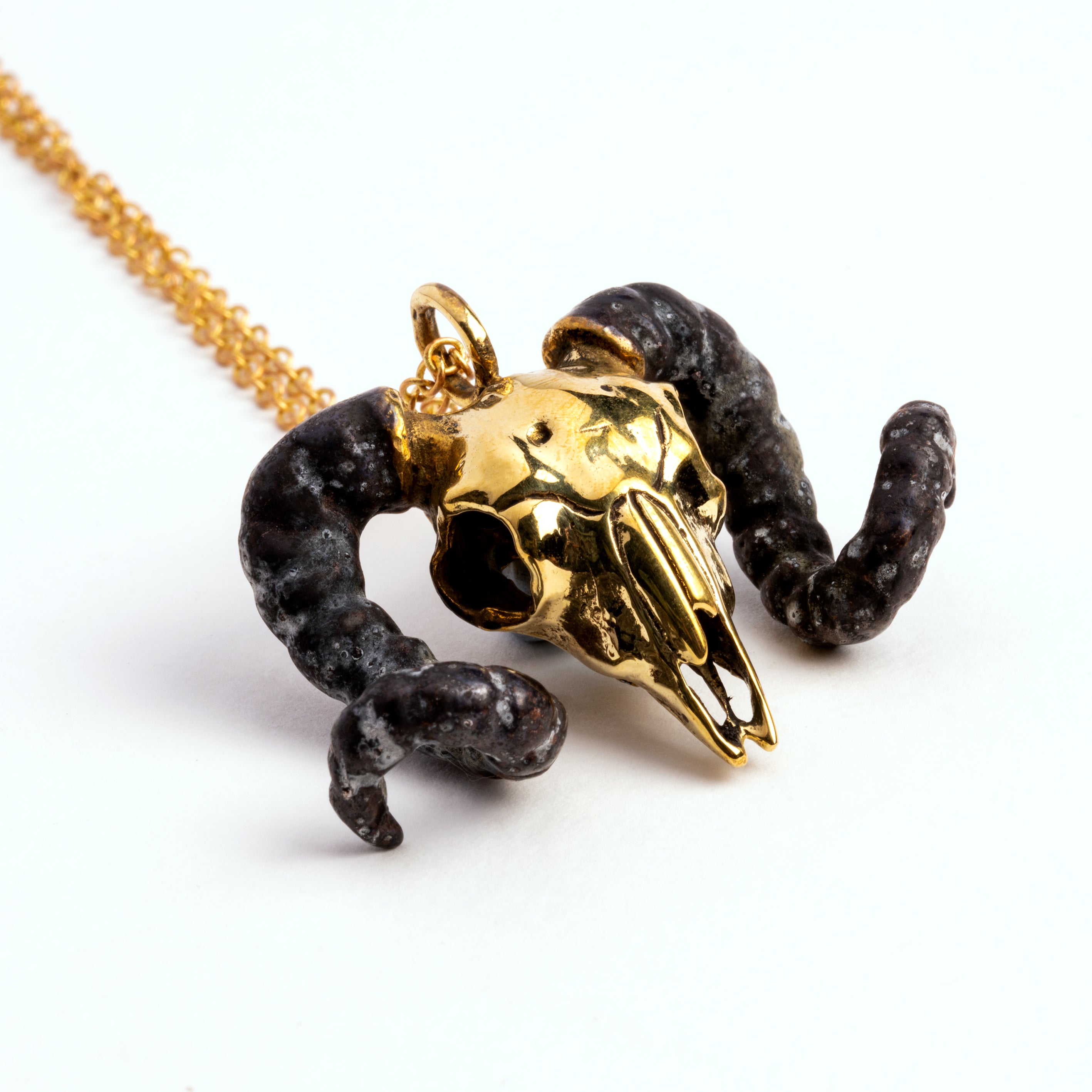 ram-skull-necklace-bronze_1